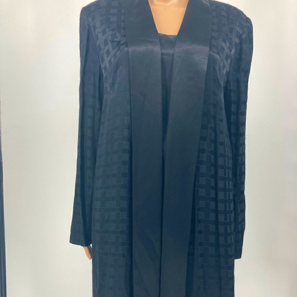 R & M Richards by Karen Kwong Two in One Long Light Cardigan/ Top Black Size 16